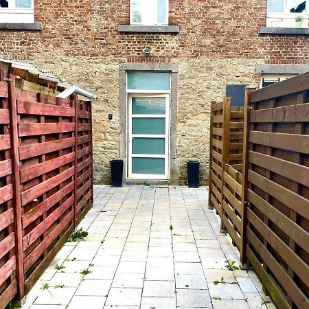 L'Appartement D'Houyet - Esc'Appart Esterno foto
